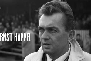 珍贵影像来了！哈佩尔1956年对皇马任意球双响️赖斯是第二人