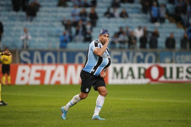 1660107834584043118.png aks.png